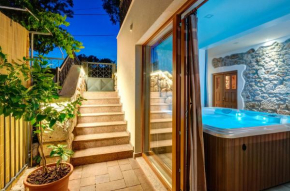 Villa Valentina - Private Pool 10x5, Whirpool and Sea View